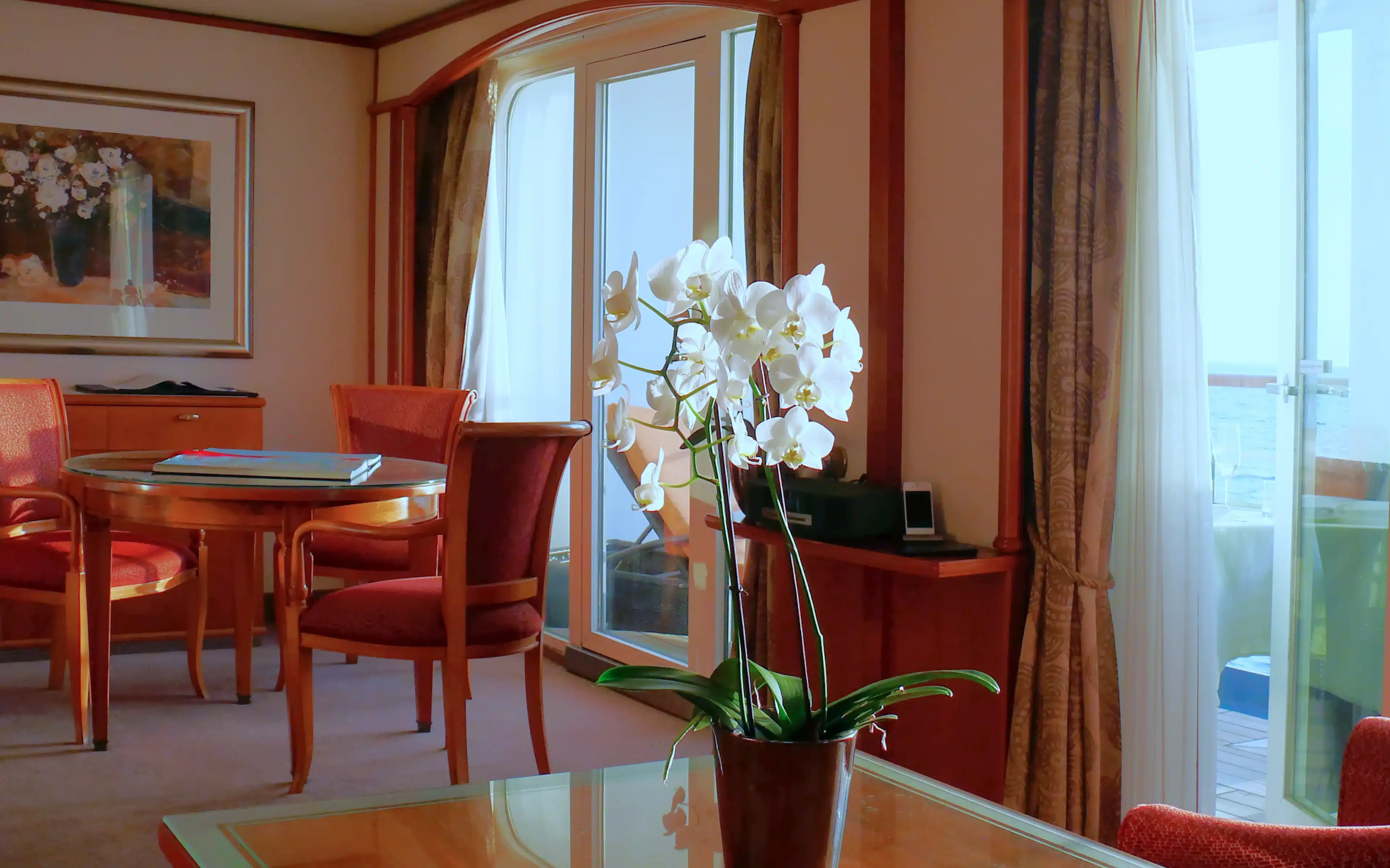 A Silver Cloud Silver Suite (circa 2016).