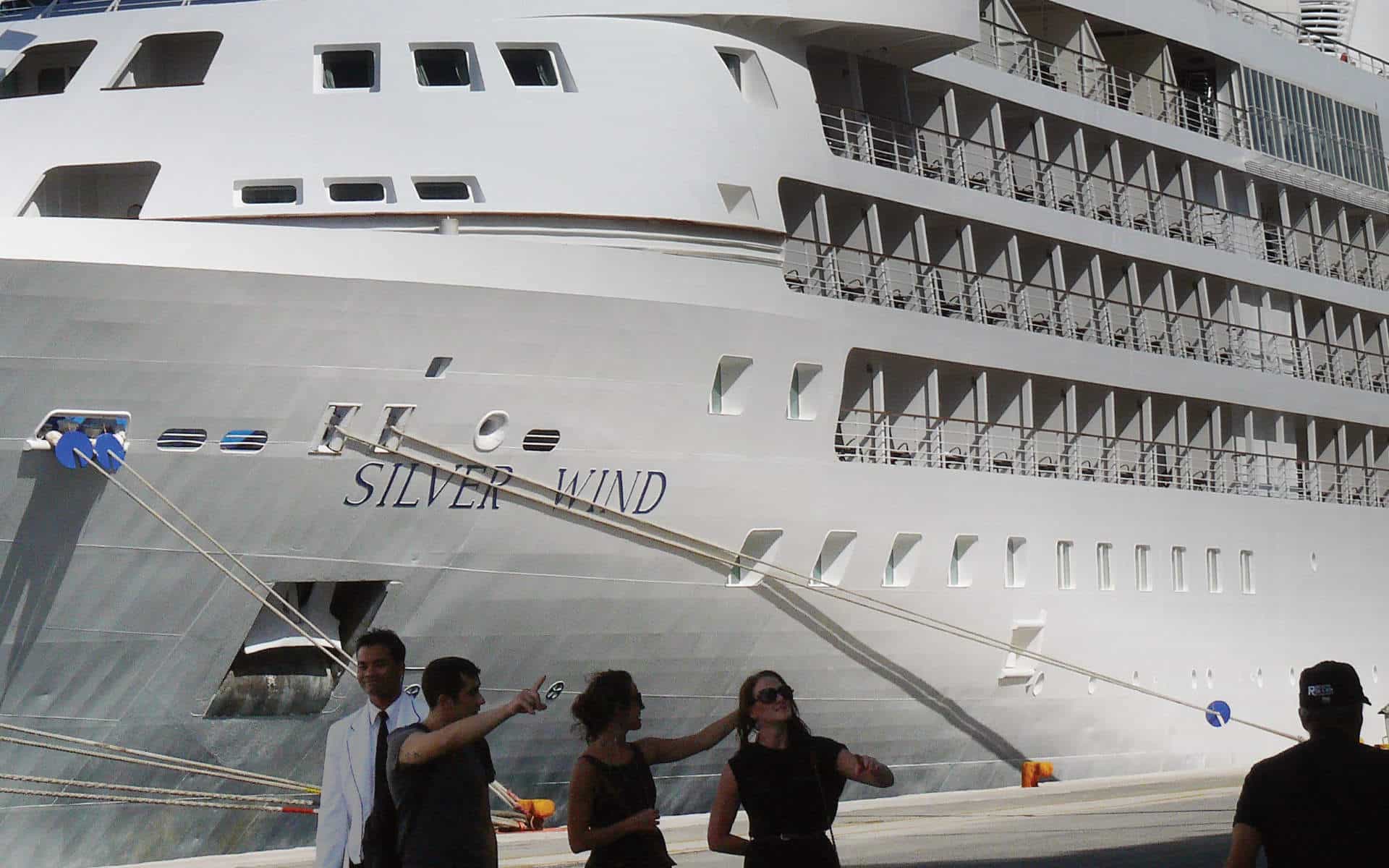 The Silver Wind cruise ship moored at a pier.