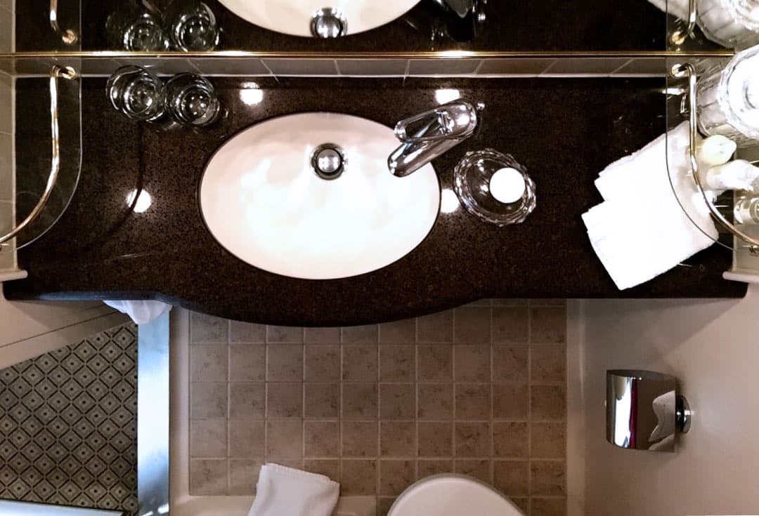 Queen Victoria Balcony Stateroom - The Luxury Cruise Review