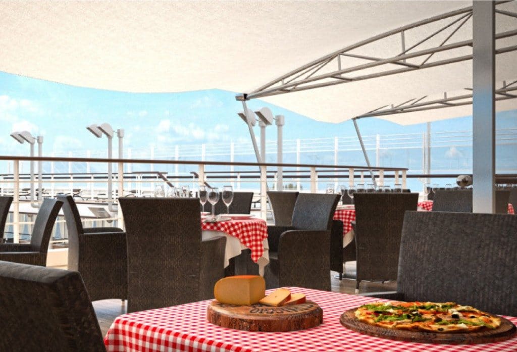 Casual Italian dining at Regina Margherita.