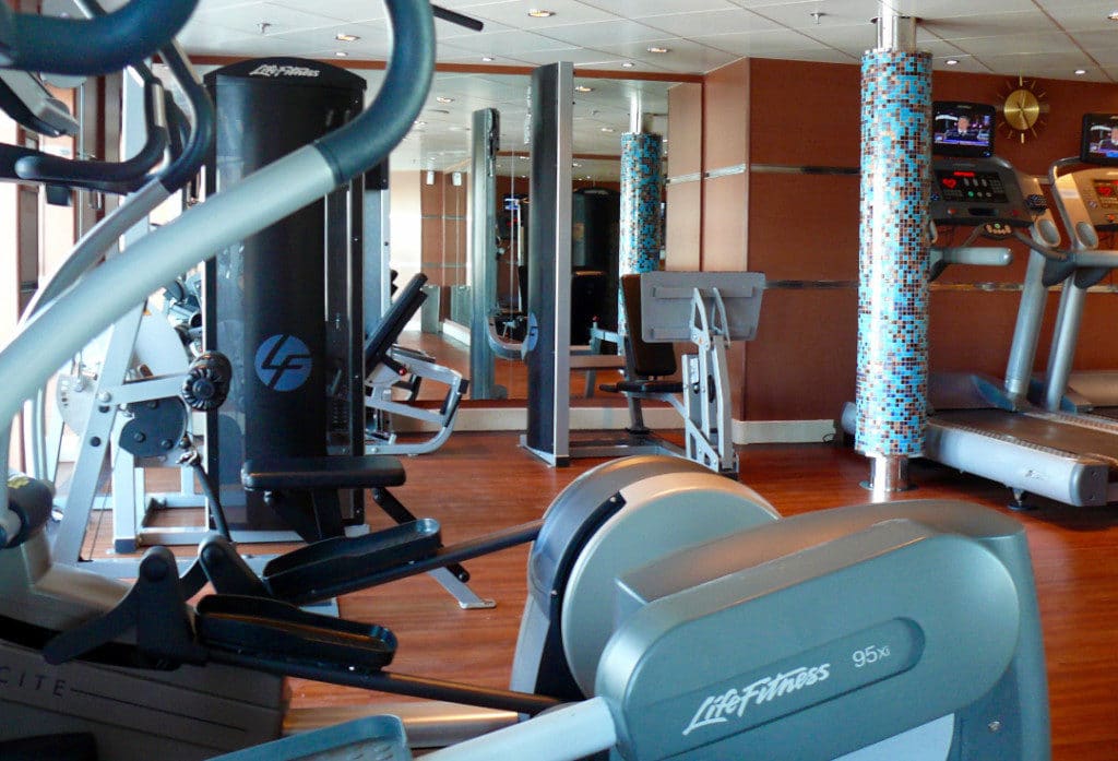 The Silver Whisper gym is fully equipped.