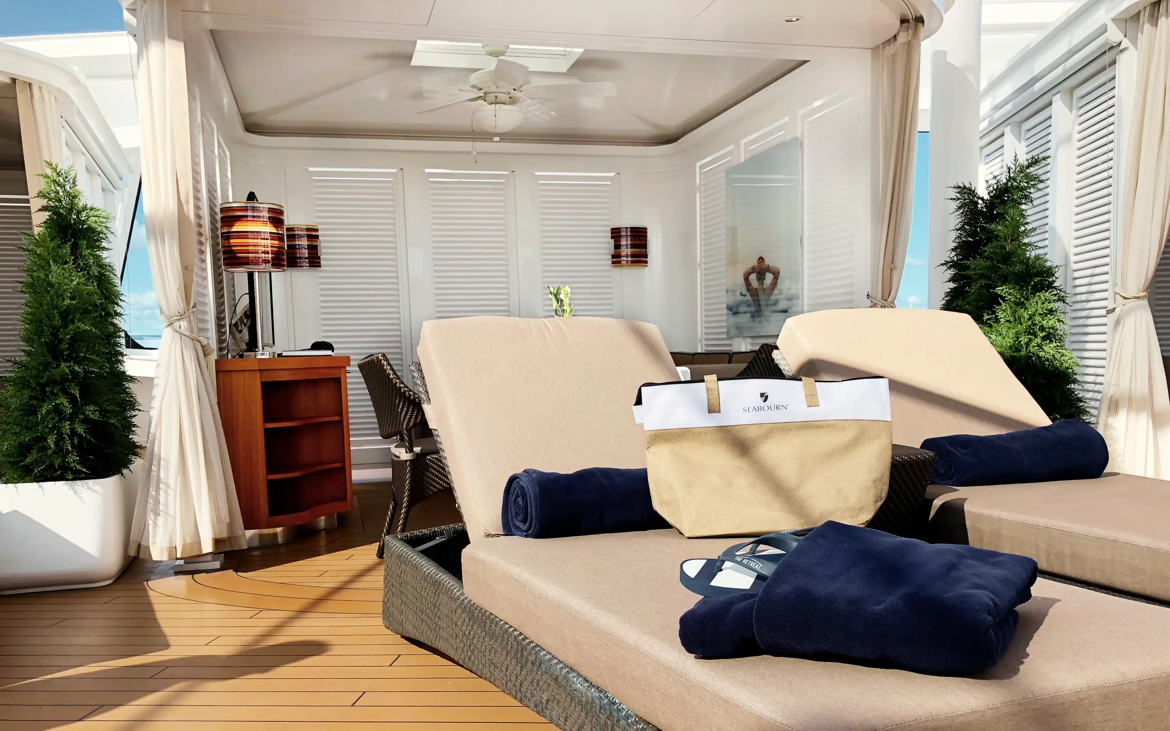 Seabourn Ovation. The Retreat.