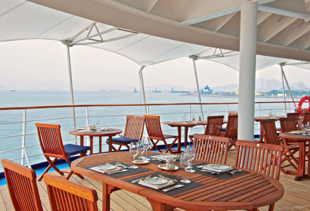 Dining at La Terrazza on Silver Whisper.