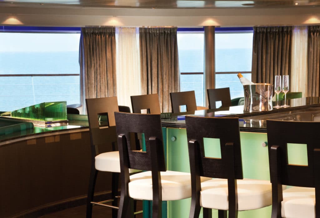 The Observation Lounge is among the most popular Seabourn Odyssey bars.
