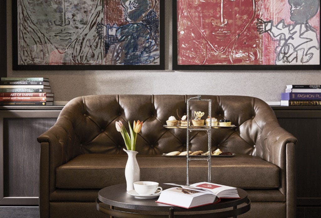 The lengthened Silver Spirit features a new Arts Cafe.