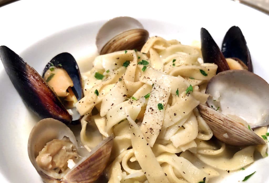 Enjoy daily specials like Fettuccine alle Vongole in Toscana.