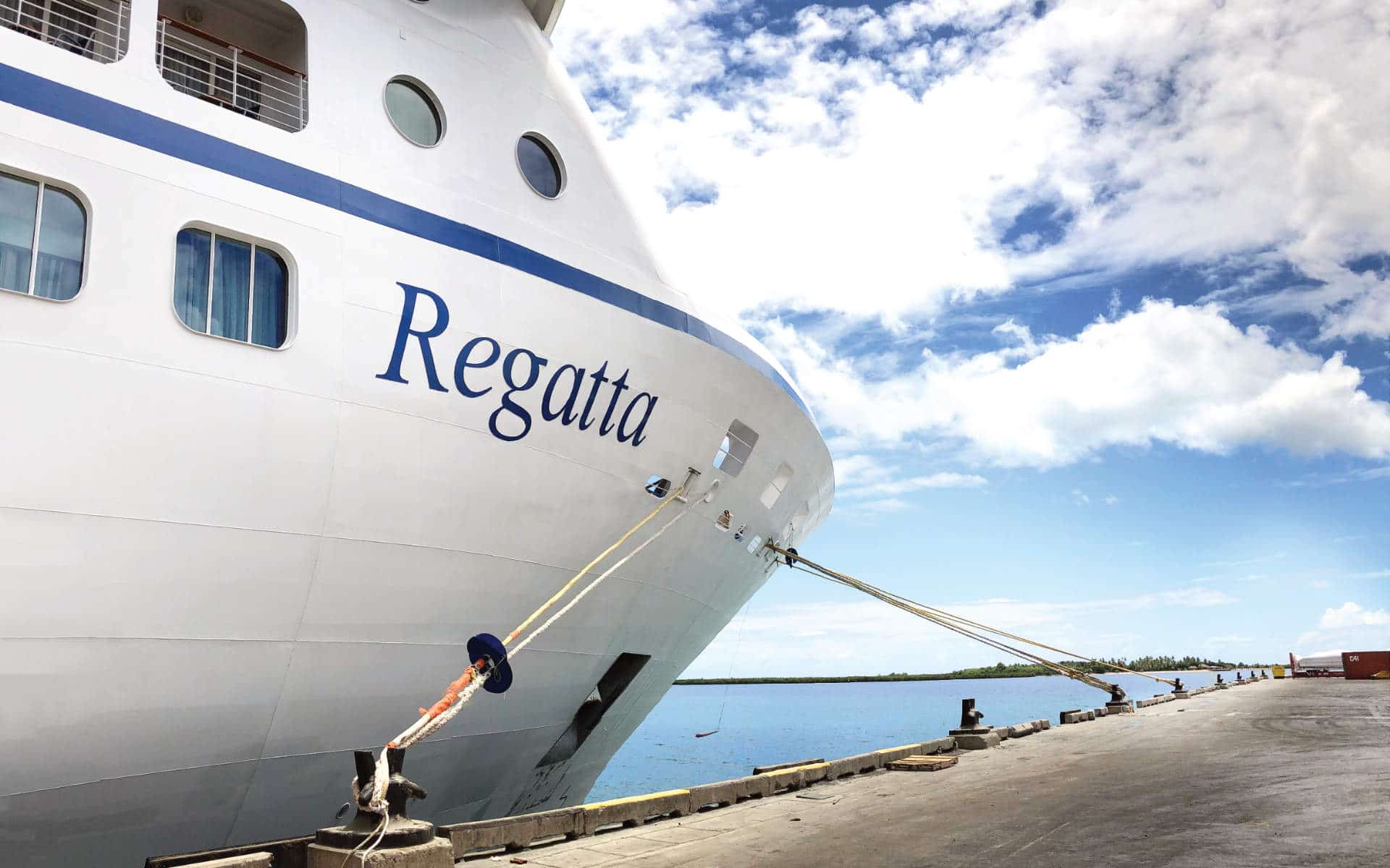 Oceania Regatta cruise ship.