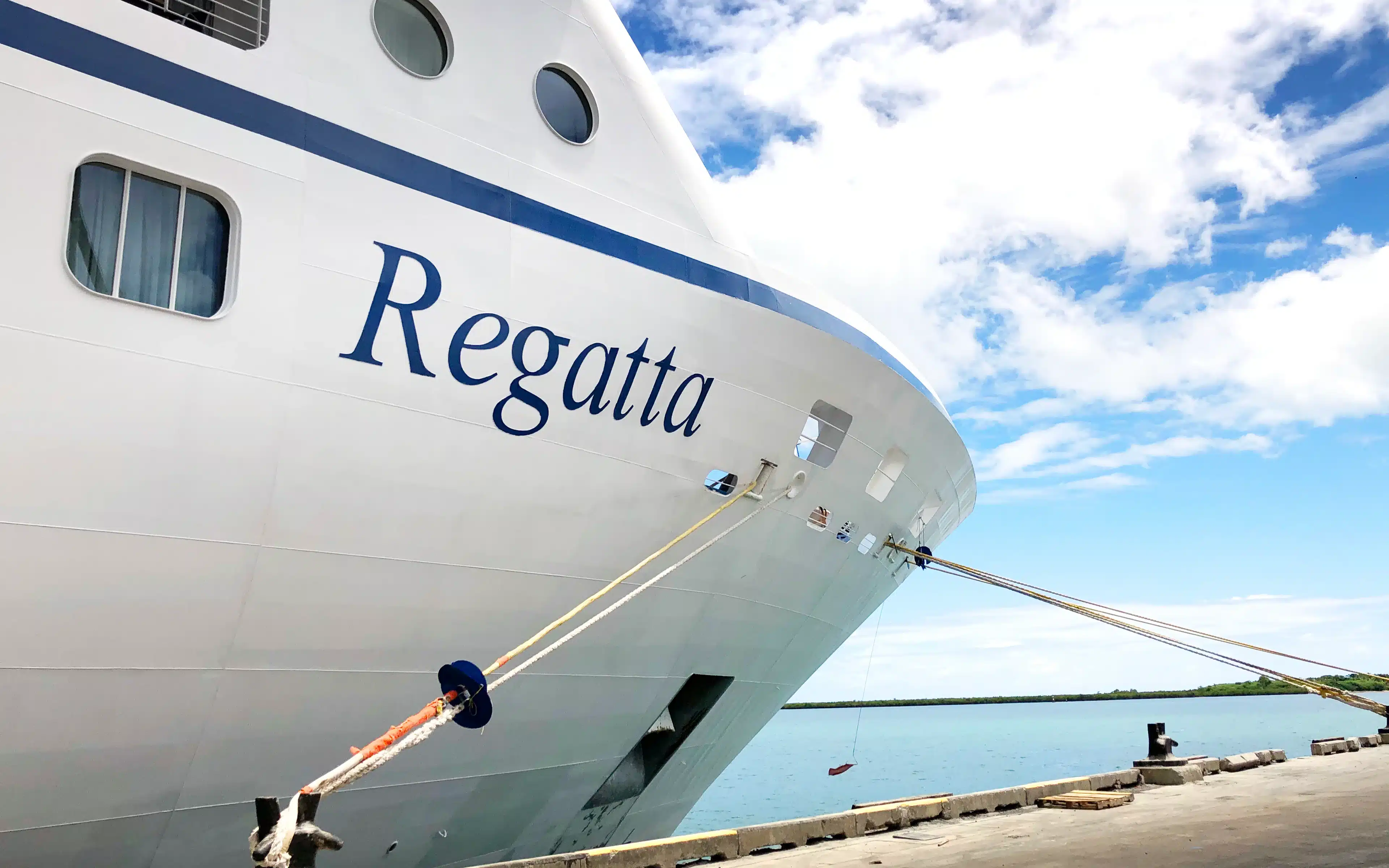 Oceania Regatta cruise ship.