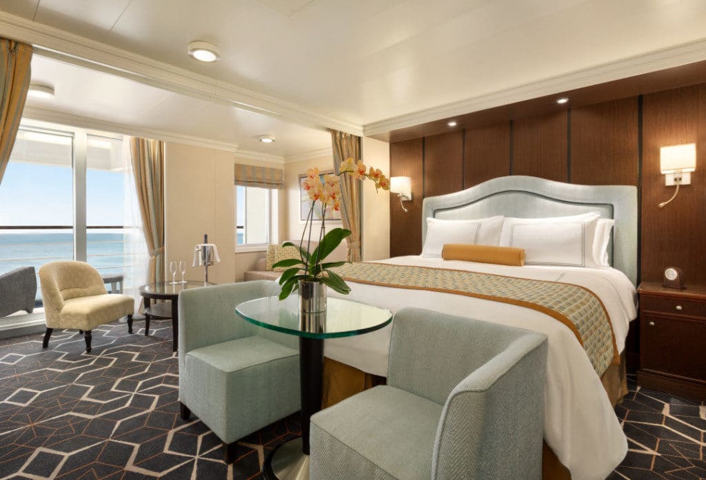 The Penthouse Suites were refreshed during the Oceania Riviera refurbishment.