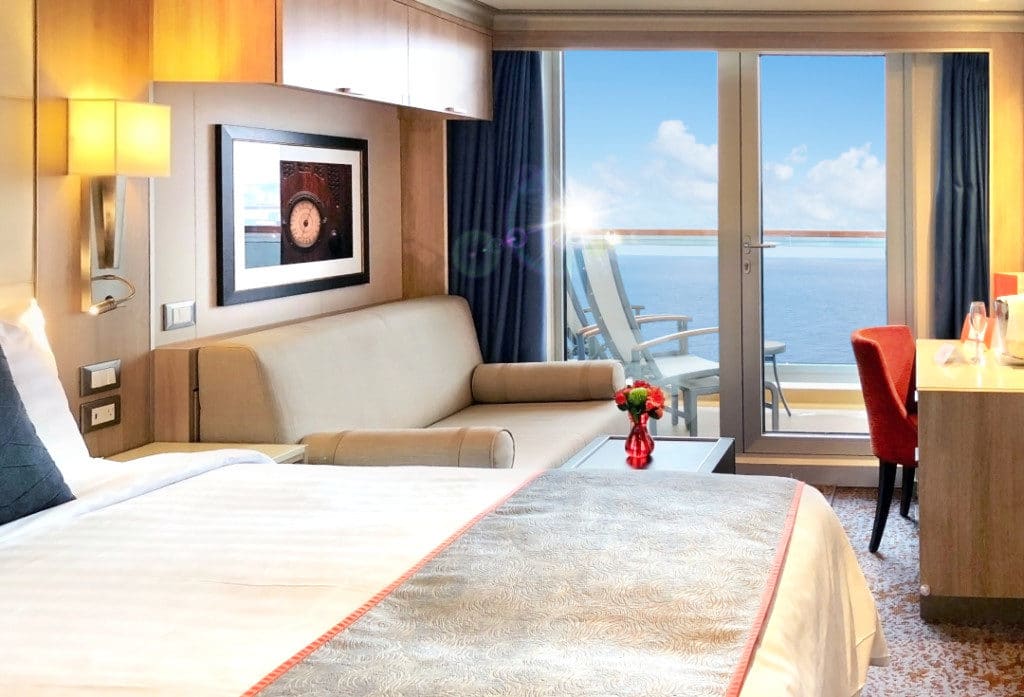 The Nieuw Statendam Verandah Stateroom has a sharp, modern design.