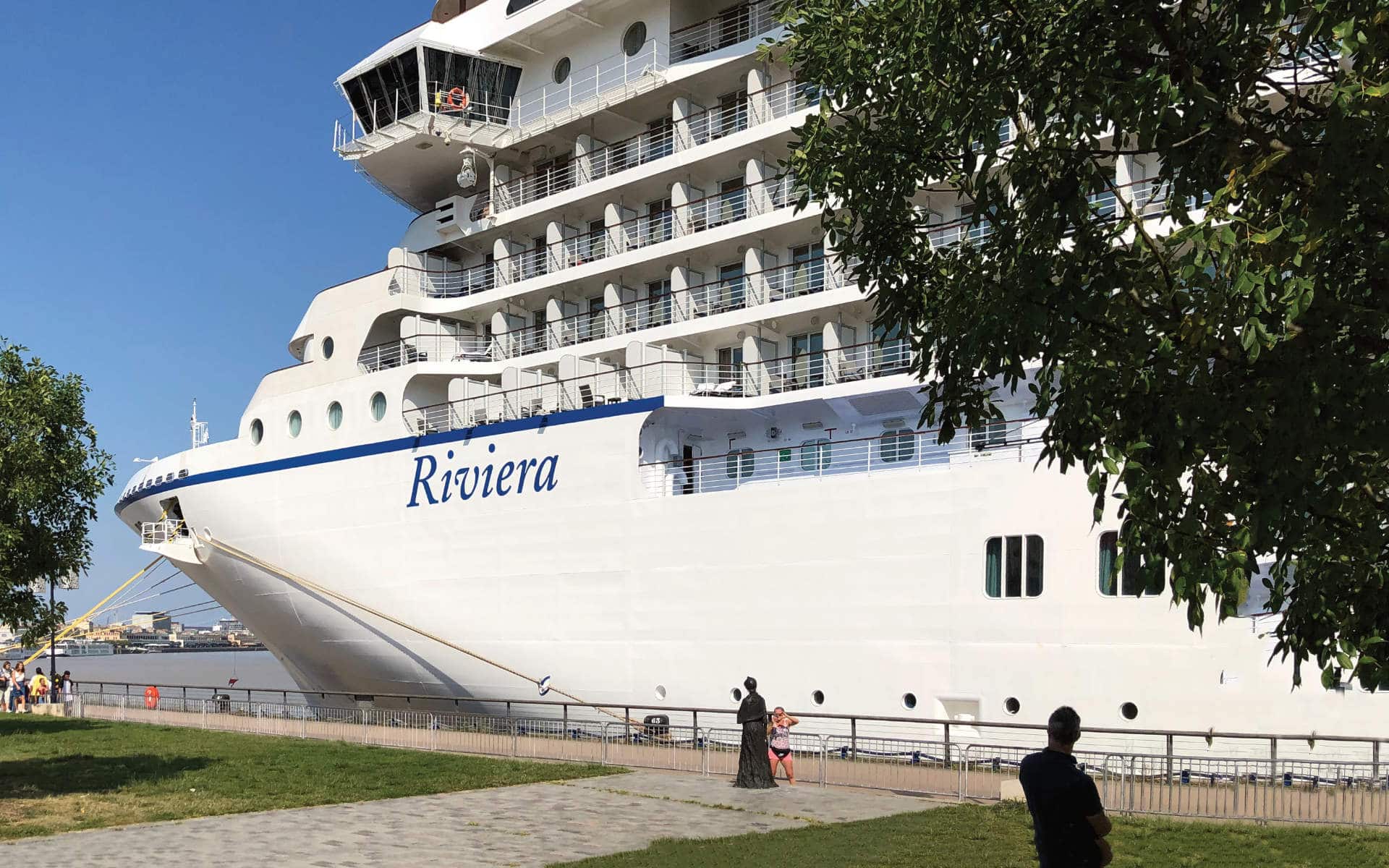Oceania Riviera cruise ship.