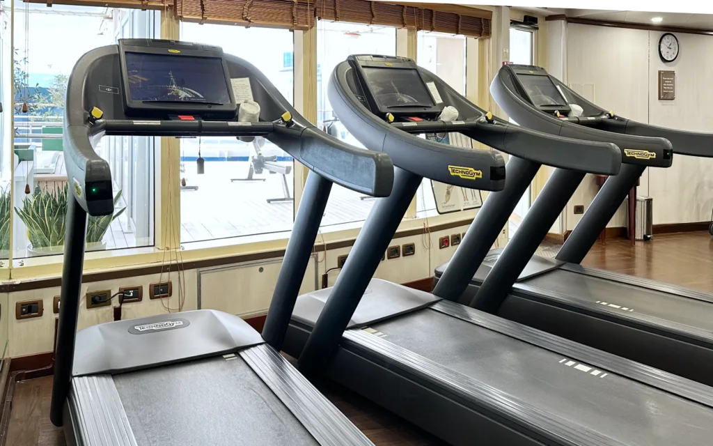 Treadmill excercise machines in a gym.