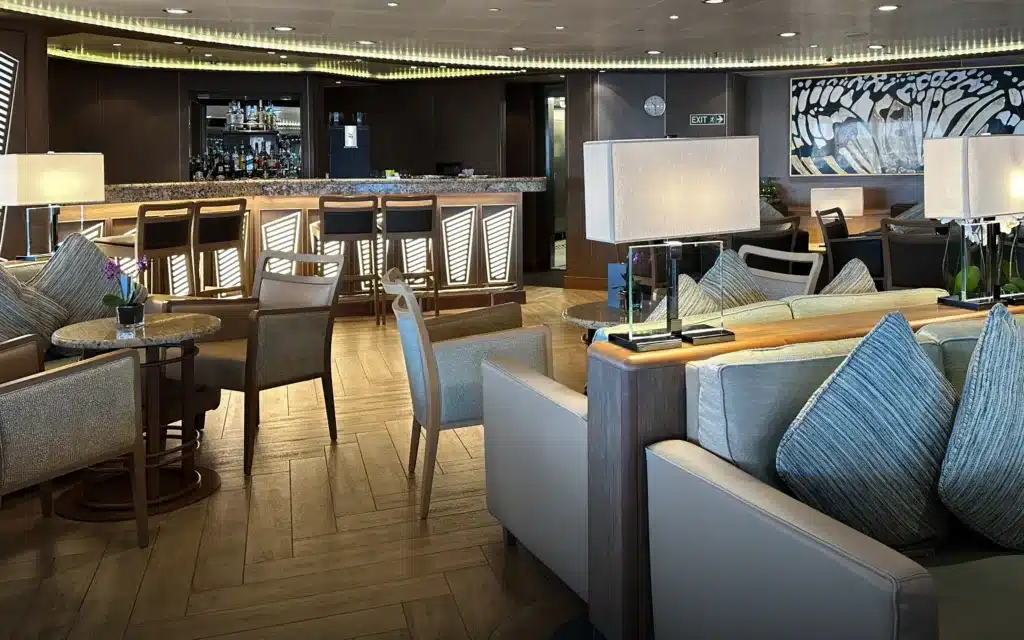 The Panorama Lounge bar.
