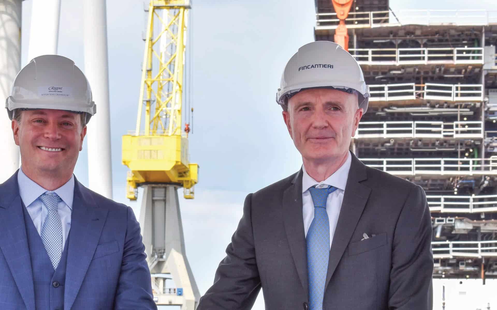 Seven Seas Grandeur construction milestone: Jason Montague, President and Chief Executive Officer di Regent Seven Seas Cruises and Gilberto Tobaldi, director of Fincantieri at the keel laying ceremony.
