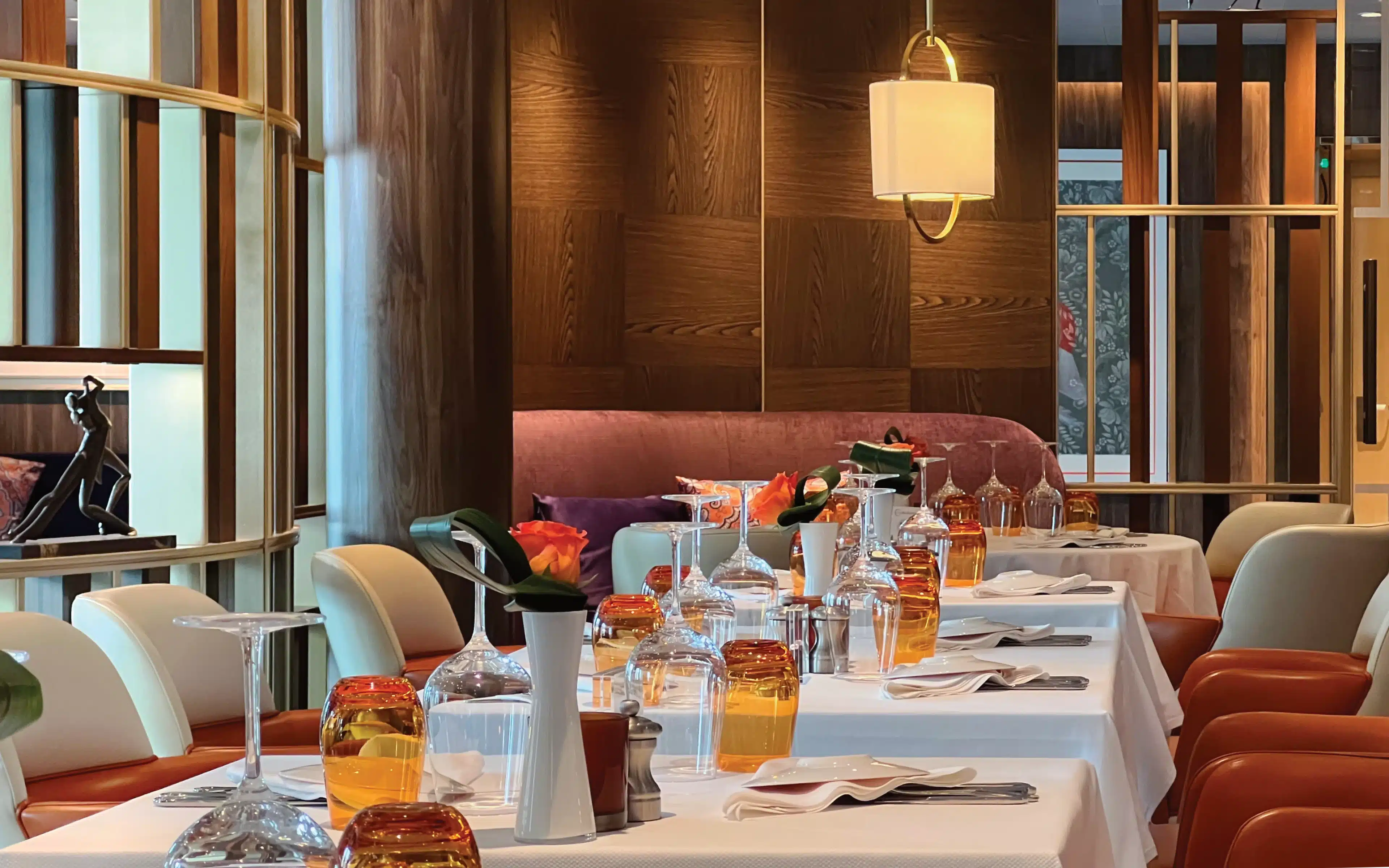 The Club Orange restaurant on Rotterdam.