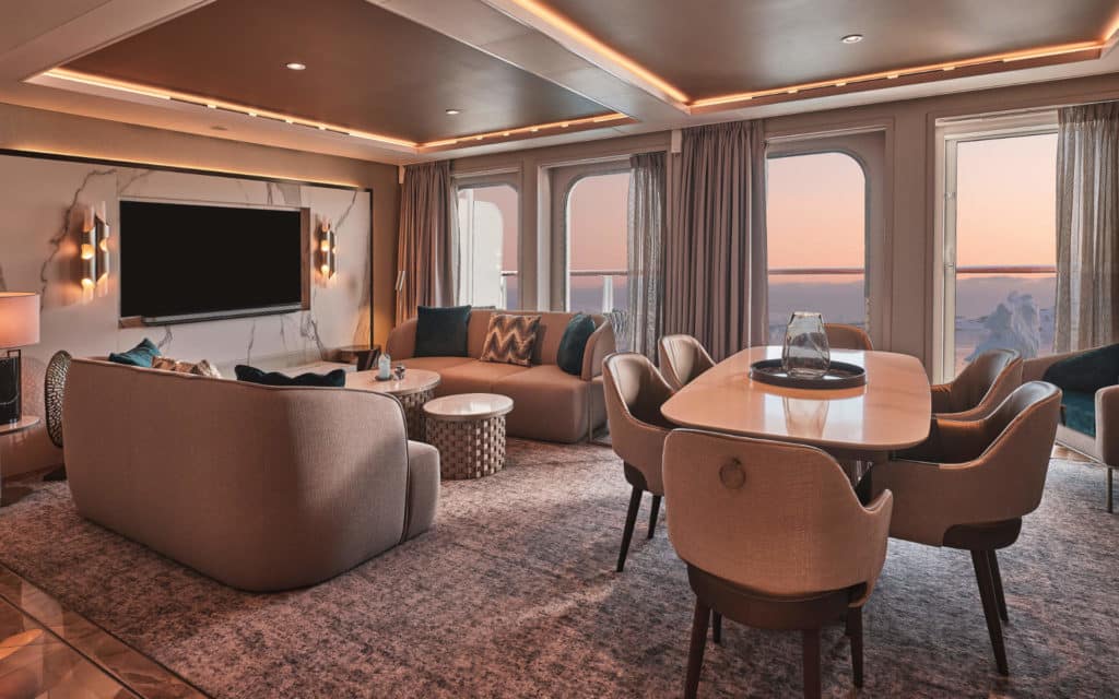 The Grand Suite on Silver Endeavour (rendering).