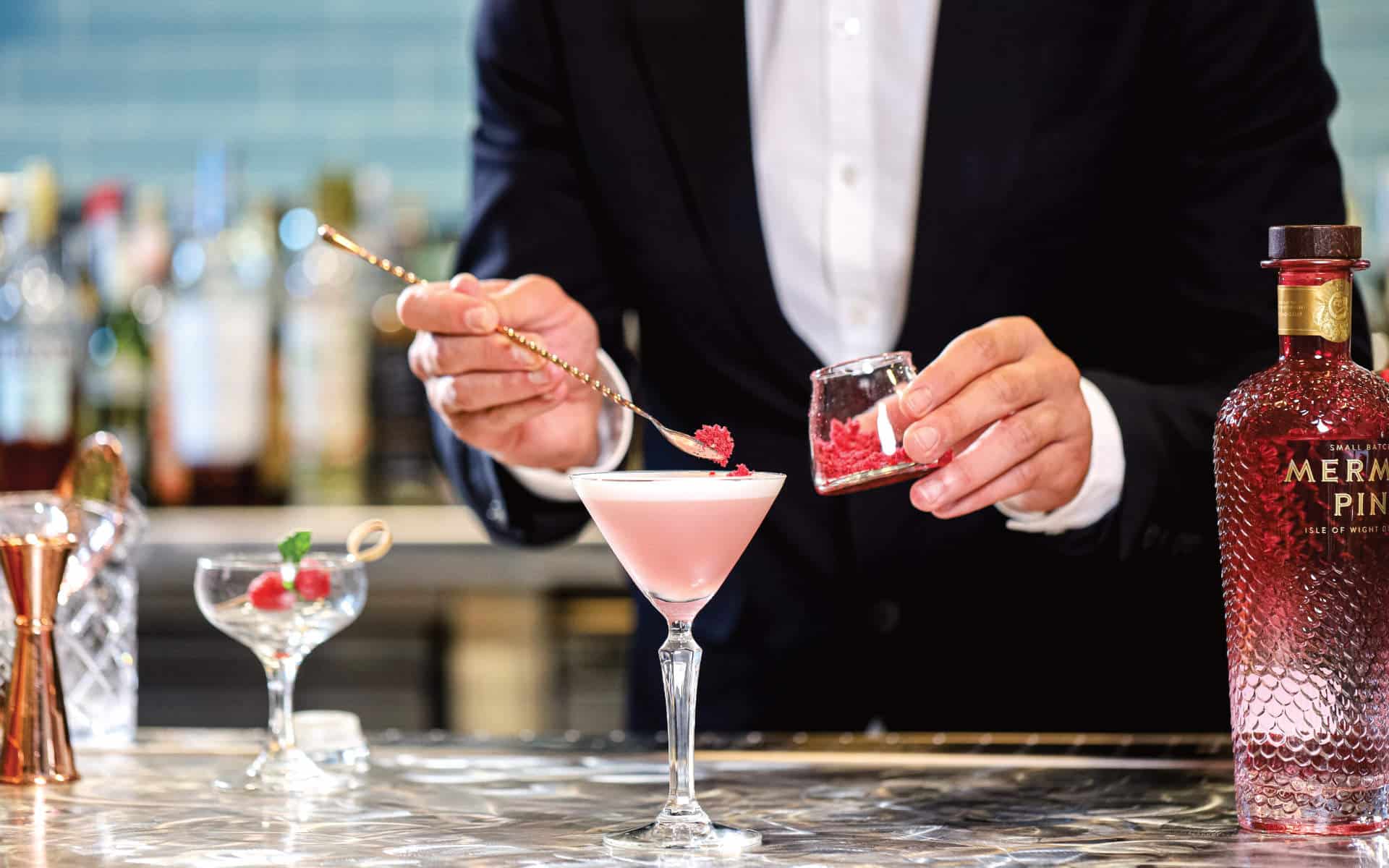 Oceania Cruises new Vista will premier new coctails and Champagne experiences.