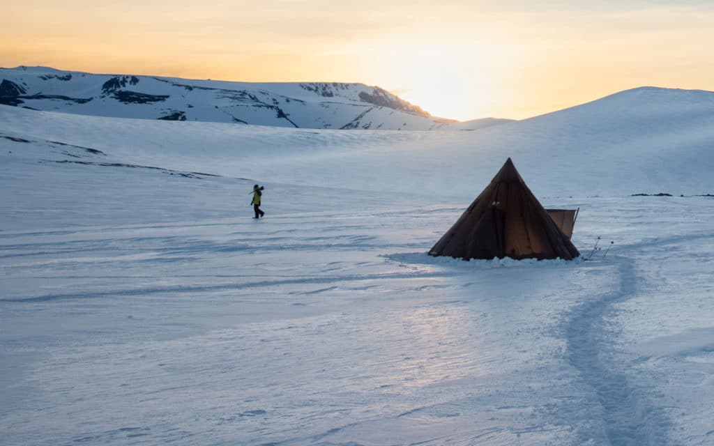 Guests spend 2-nights camping during their Polar Raid experience.