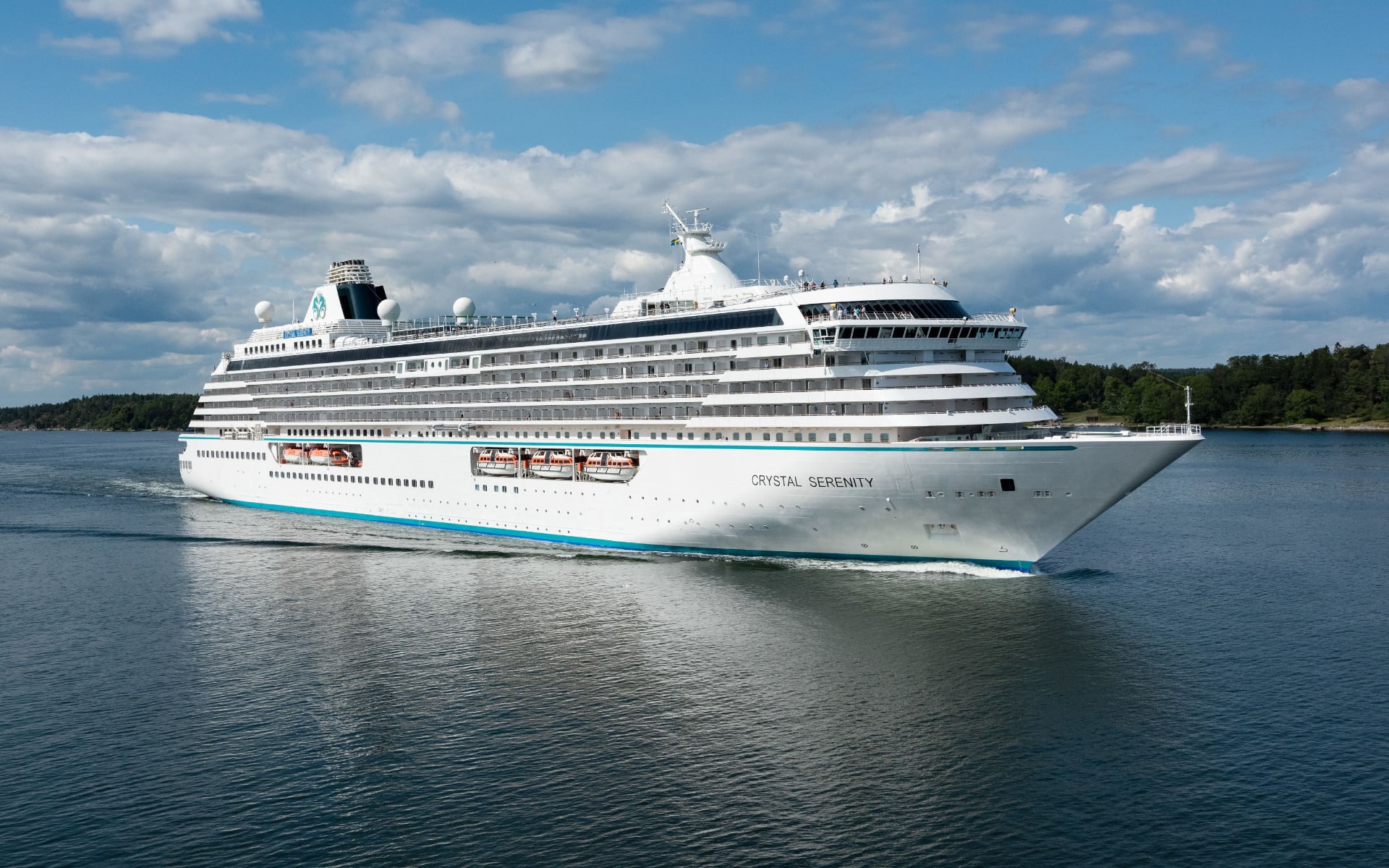 Crystal Cruises new senior managers will oversea the relaunch of Crystal Serenity.