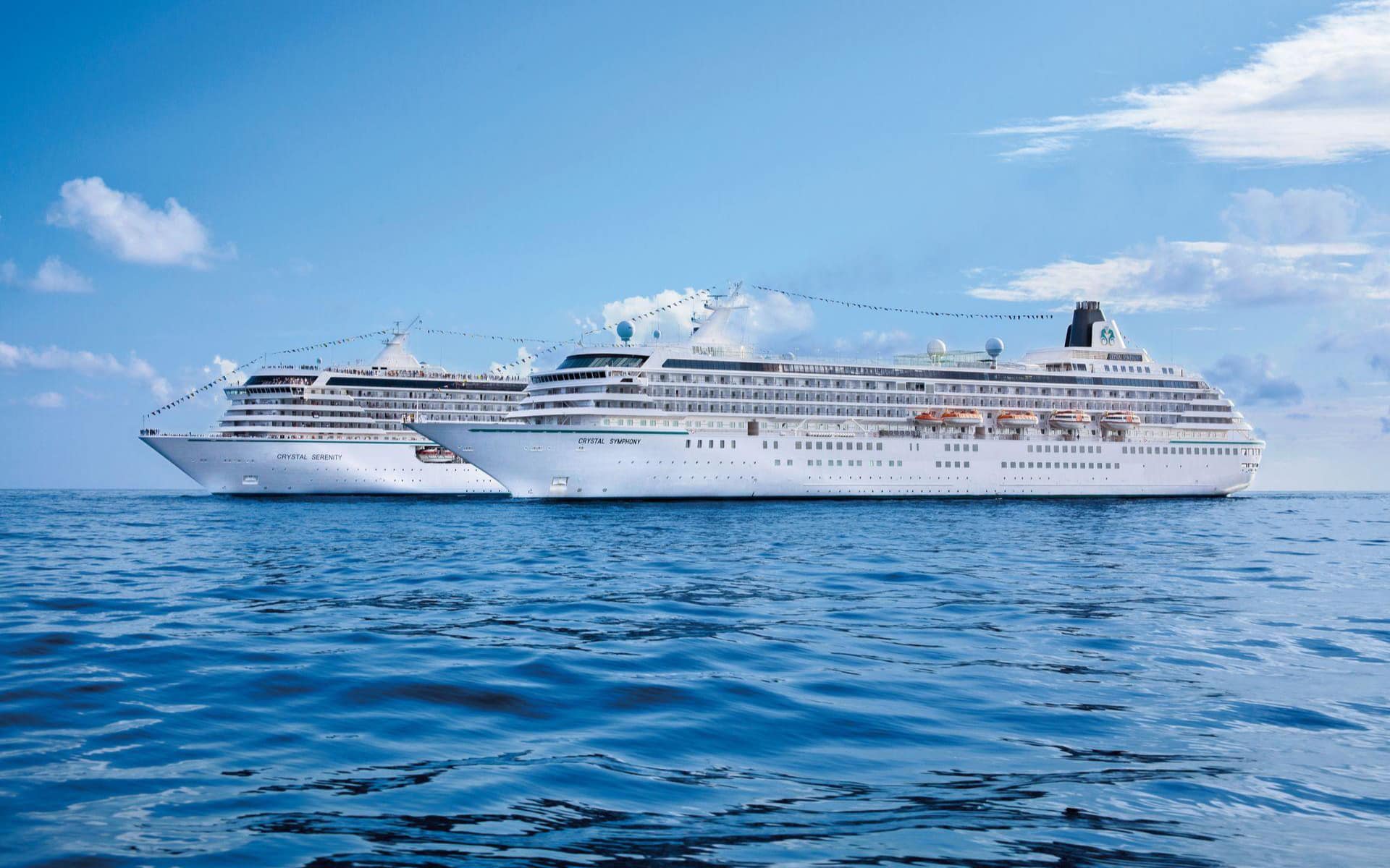 Hotel directors have been announced for the Crystal Cruises ships Crystal Serenity and Crystal Symphony.