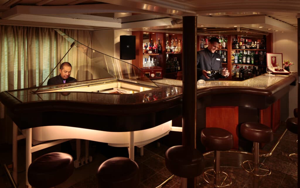The SeaDream Piano Bar.