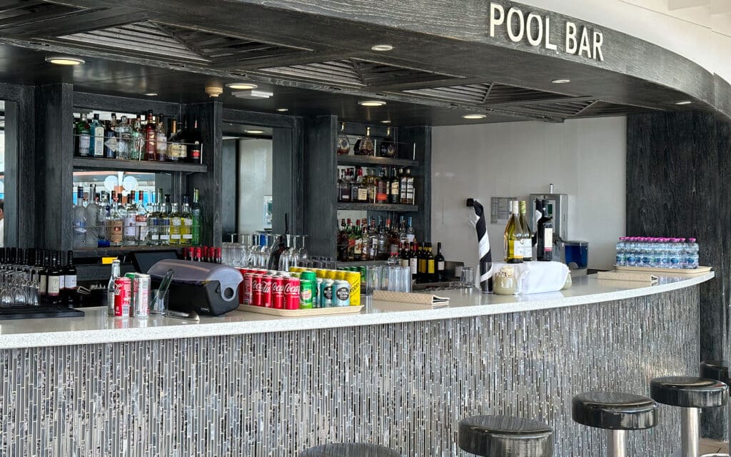 The Pool Bar on Azamara Pursuit.