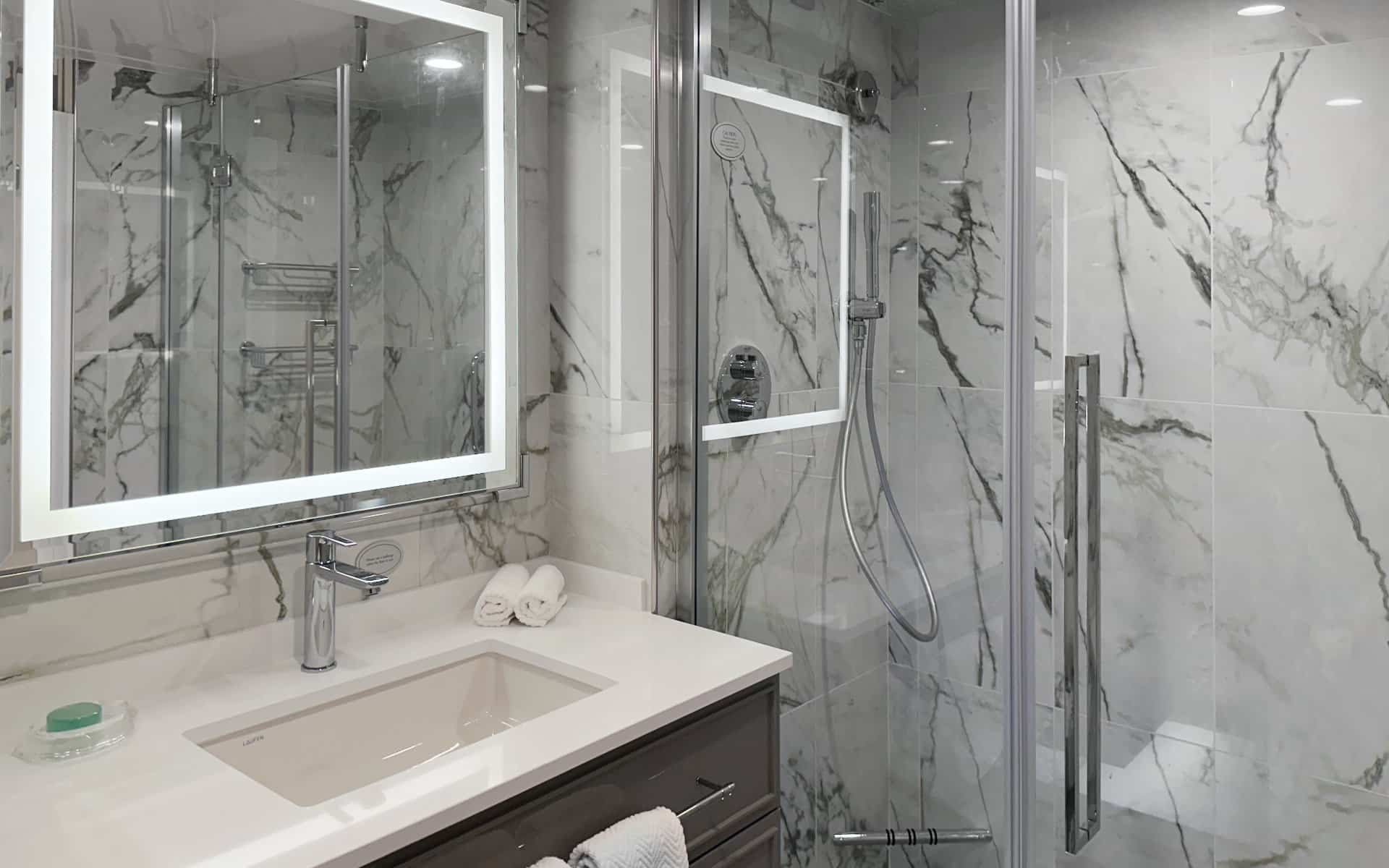 Refurbished Oceania S Marina Returns Photo Inspiration