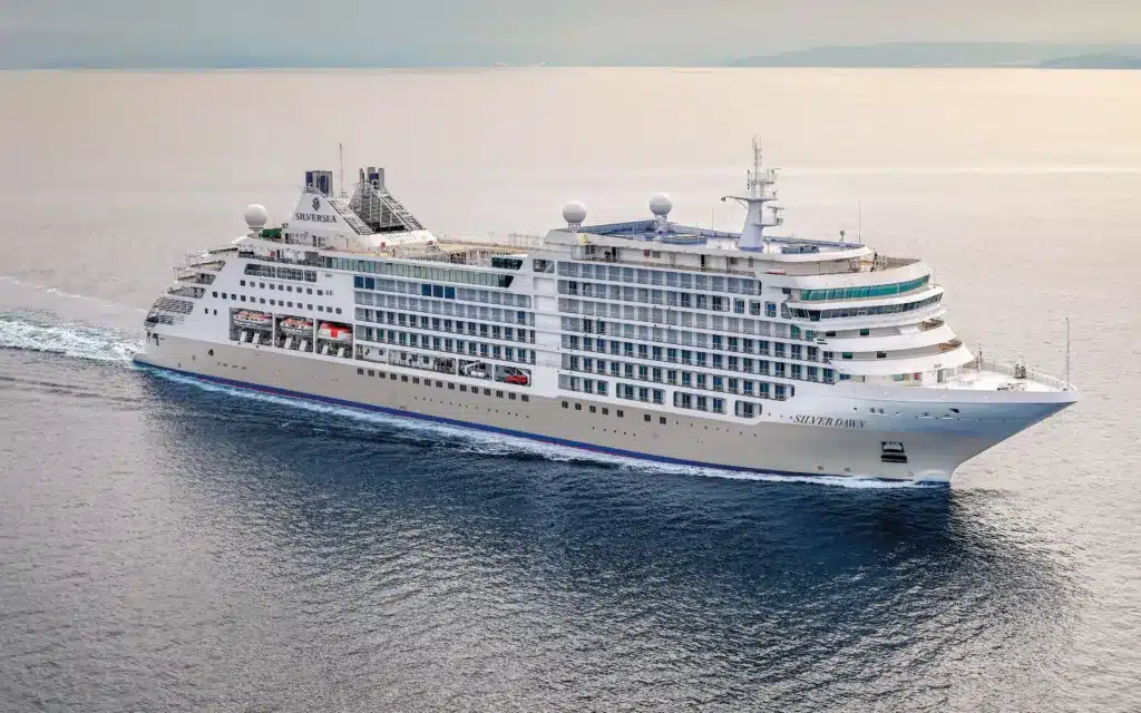 The Silver Dawn cruise ship.